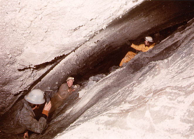 (c) Allier 1975 in "Les glaciers des Alpes occidentales